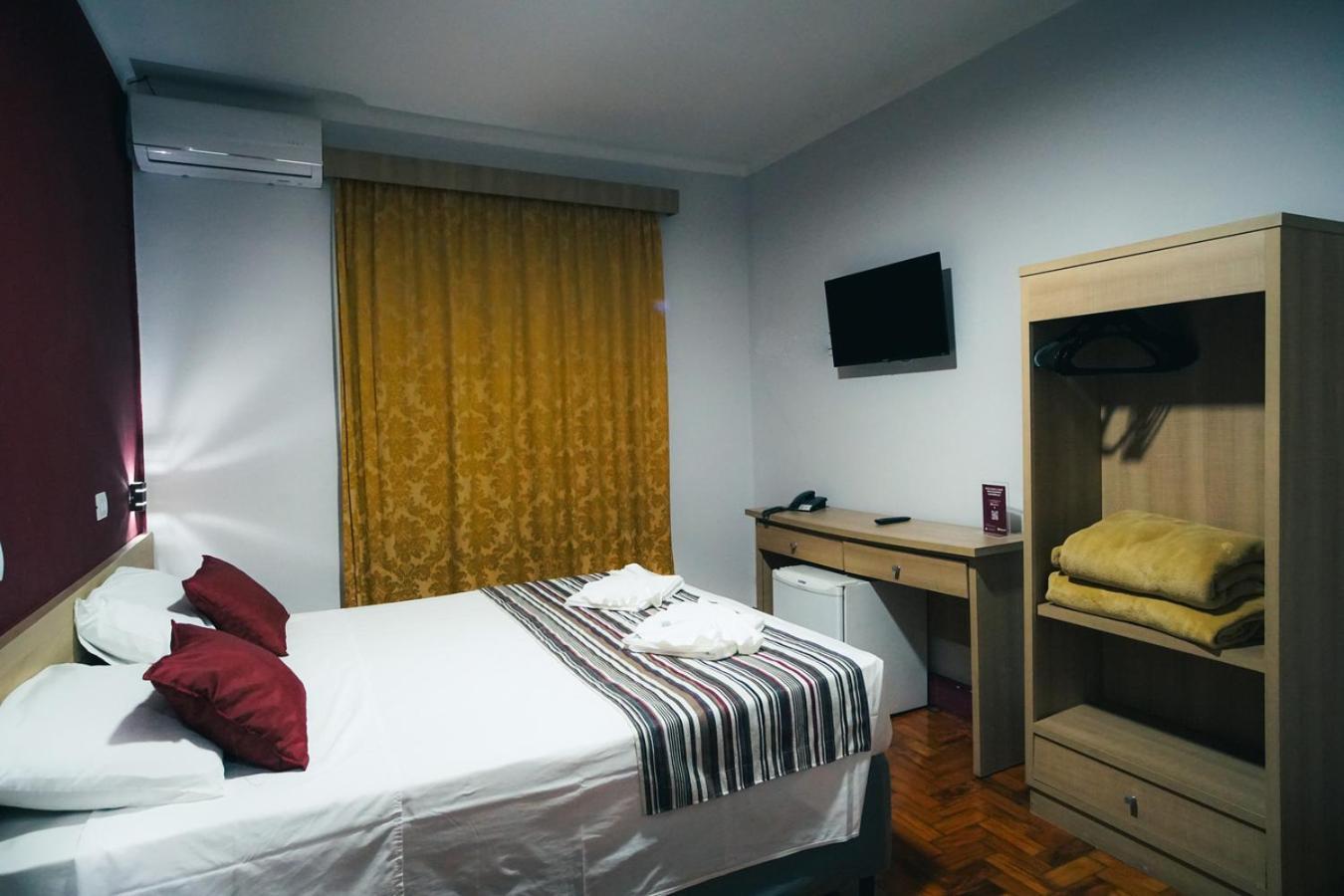 Hotel Euro Suite Pocos De Caldas By Nacional Inn Exterior photo