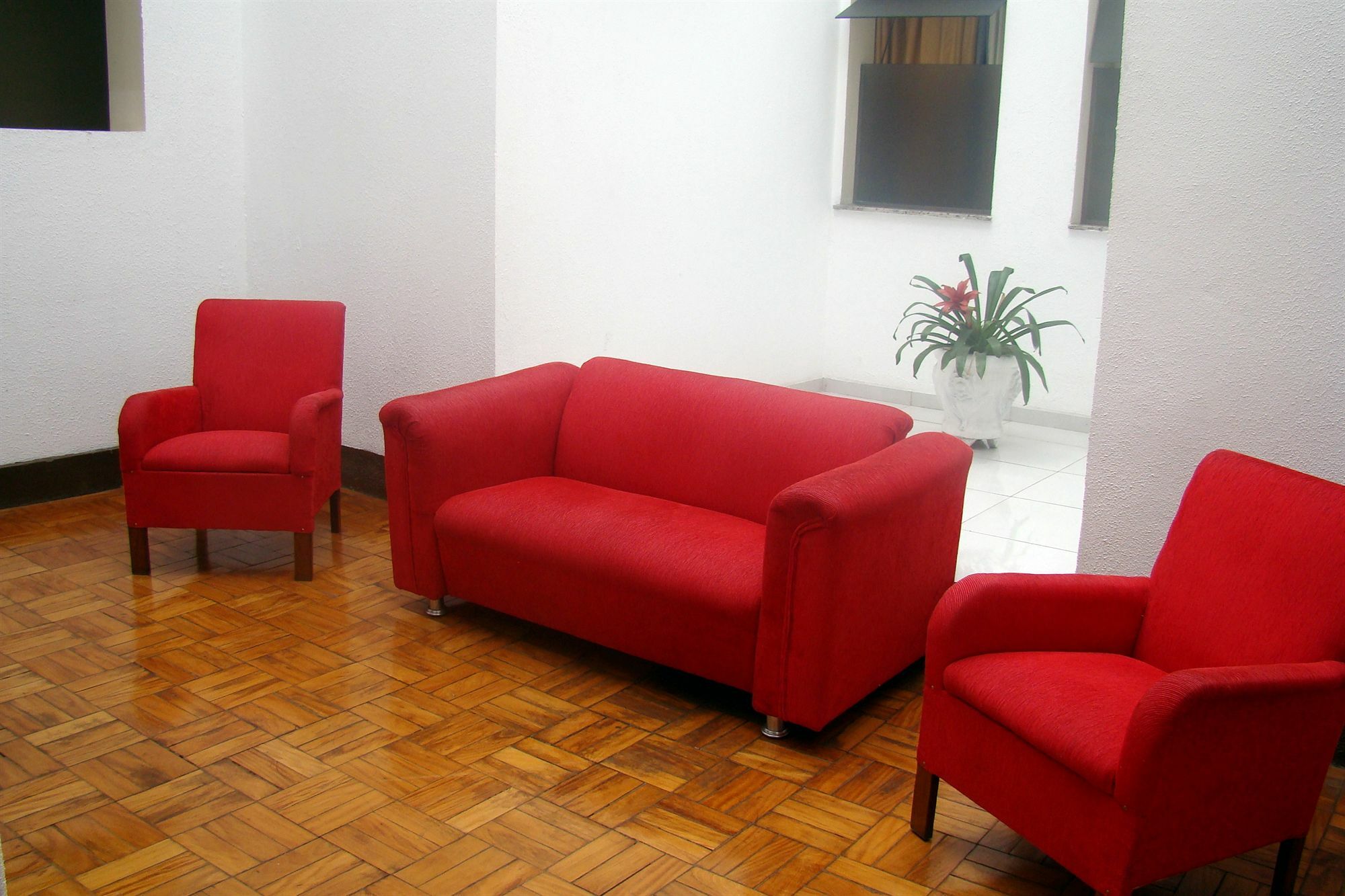 Hotel Euro Suite Pocos De Caldas By Nacional Inn Exterior photo